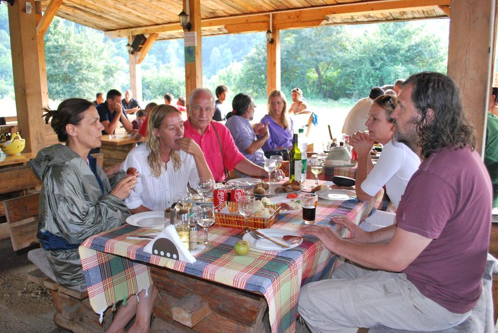 Rafting Camp Tara Center Tri Vodenice Bastasi Pokój zdjęcie