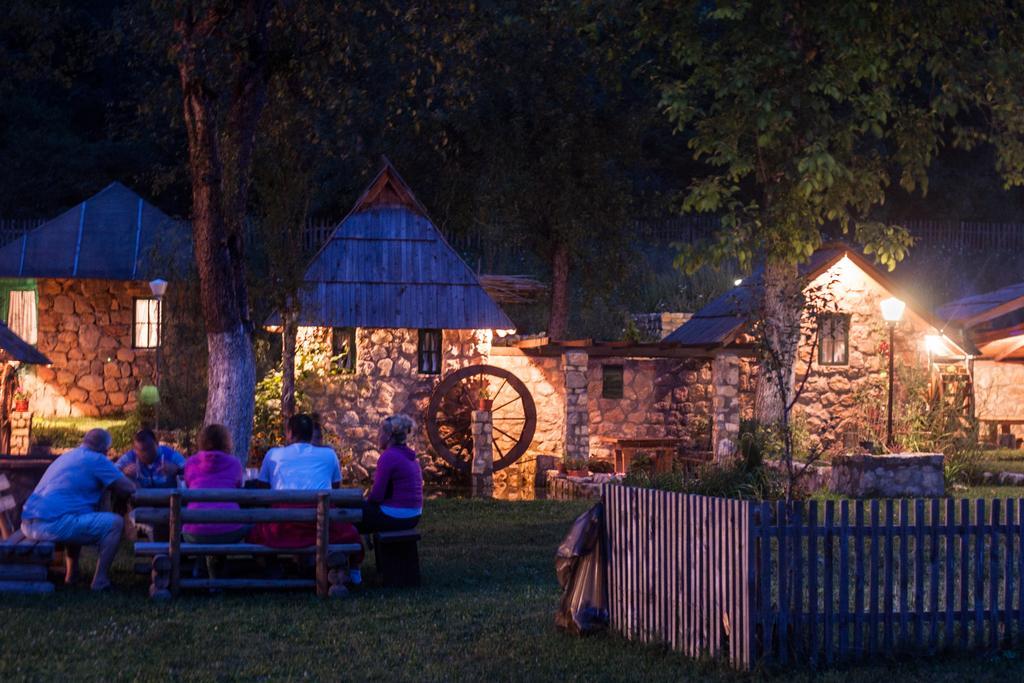 Rafting Camp Tara Center Tri Vodenice Bastasi Pokój zdjęcie